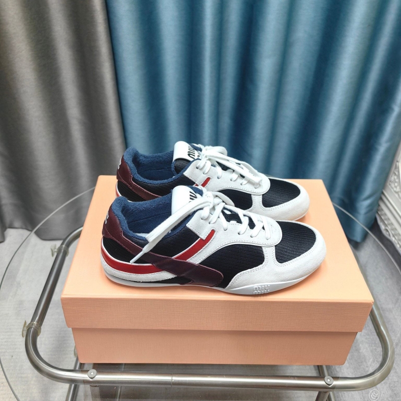 Miu Miu Casual Shoes
